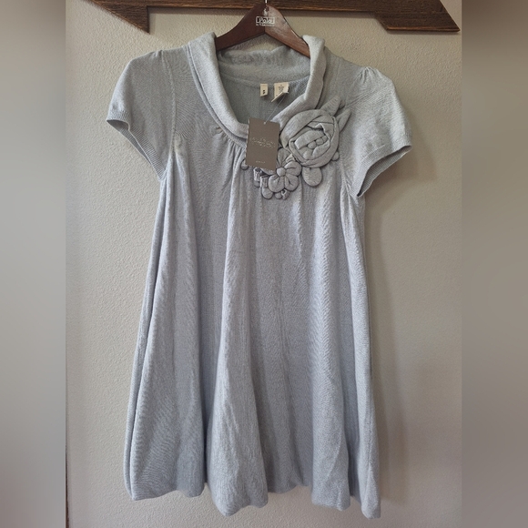 NWT Anthropologie Moth Mini Gray Bubble Hem Sweater Dress Size M - Picture 1 of 7
